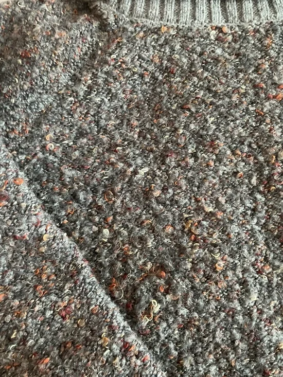 Turtle neck sweater - Picture 2 of 3